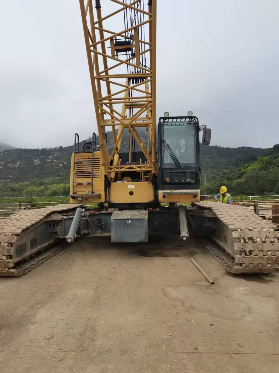 Tested XCMG Crawler Crane XGC100 2020